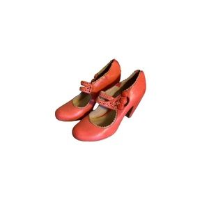 Miz Mooz Coral Leather Mary Janes - Women’s Size 7